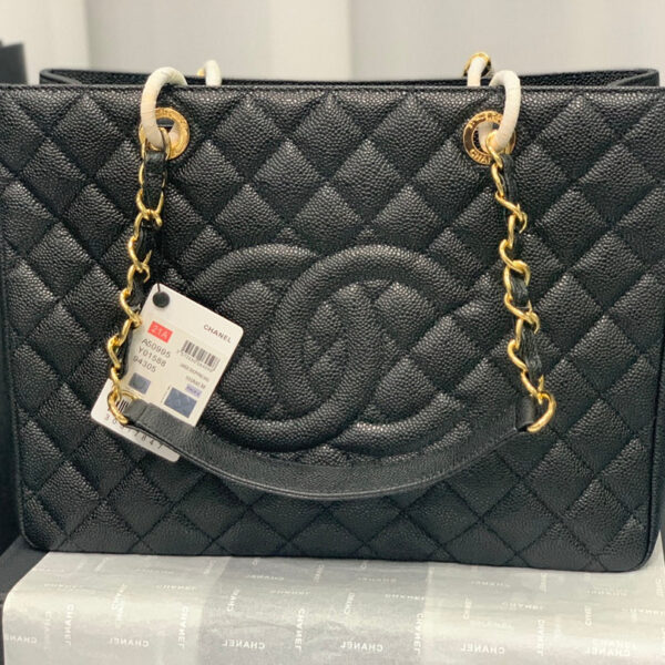 CHANEL 25S MEDALLION TOTE 33 CM IN BLACK CAVIAR WITH GOLD HARDWARE
