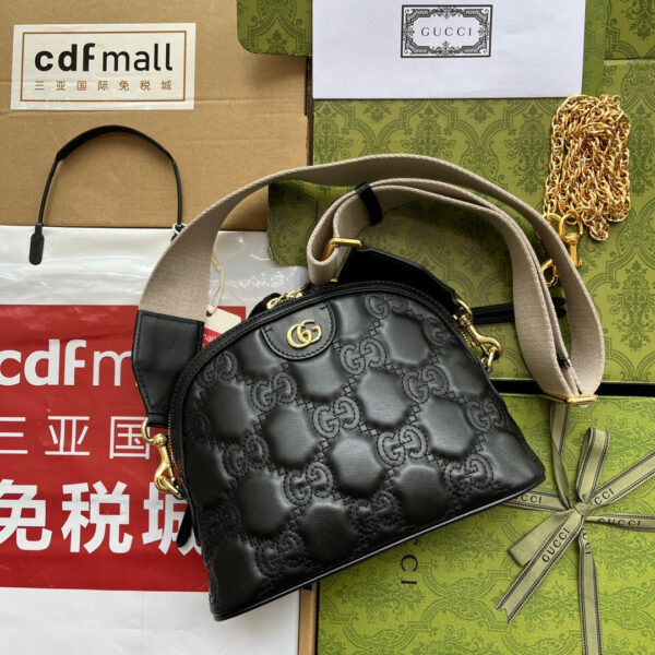 MATELASS LEATHER SHOULDER BAG 23 IN BLACK EMBOSSED CALFSKIN GOLD HARDWARE