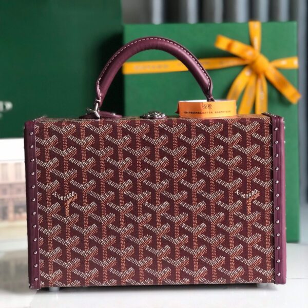 GRAND HTEL TRUNK BAG 24 IN BURGUNDY RED GOYARDINE CANVAS AND CALFSKIN