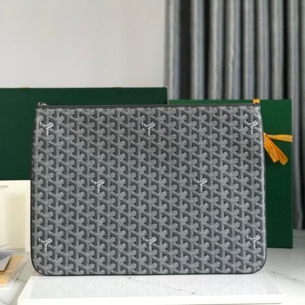 SNAT MGM POUCH 40 IN GREY GOYARDINE CANVAS