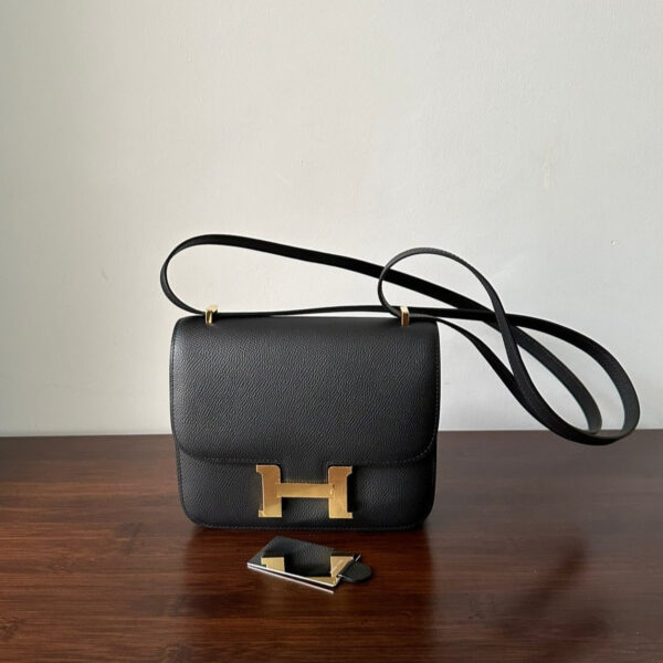 CONSTANCE 18 BLACK EPSOM GOLD HARDWARE